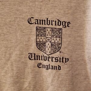 Gray "Cambridge University England" Tshirt Small